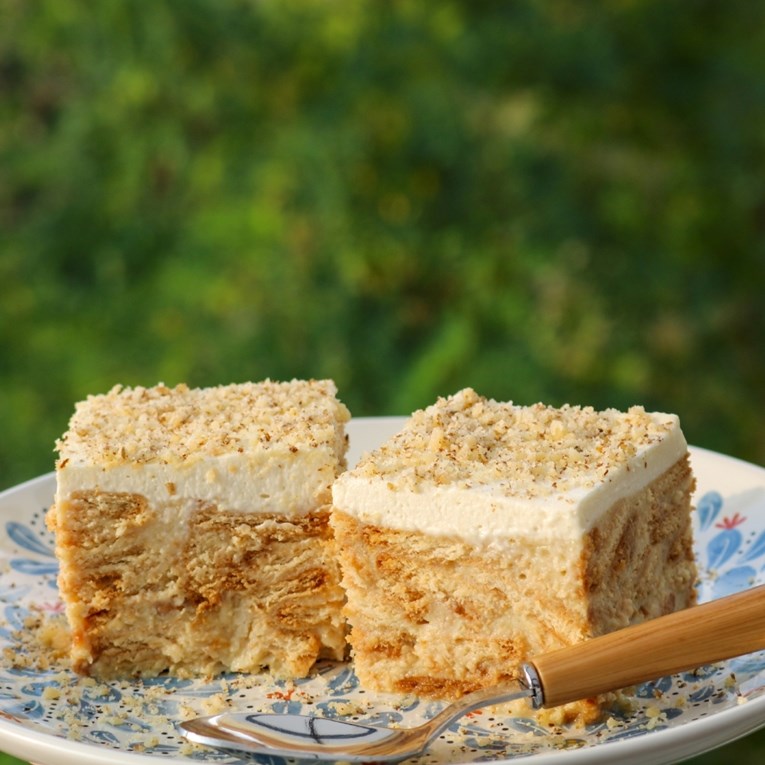 Ovi genijalni kolači gotovi su za čas, a ne zahtijevaju ni paljenje pećnice