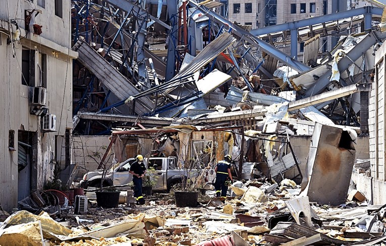 Više od 60 nestalih nakon eksplozije u Bejrutu, broj mrtvih narastao na 154