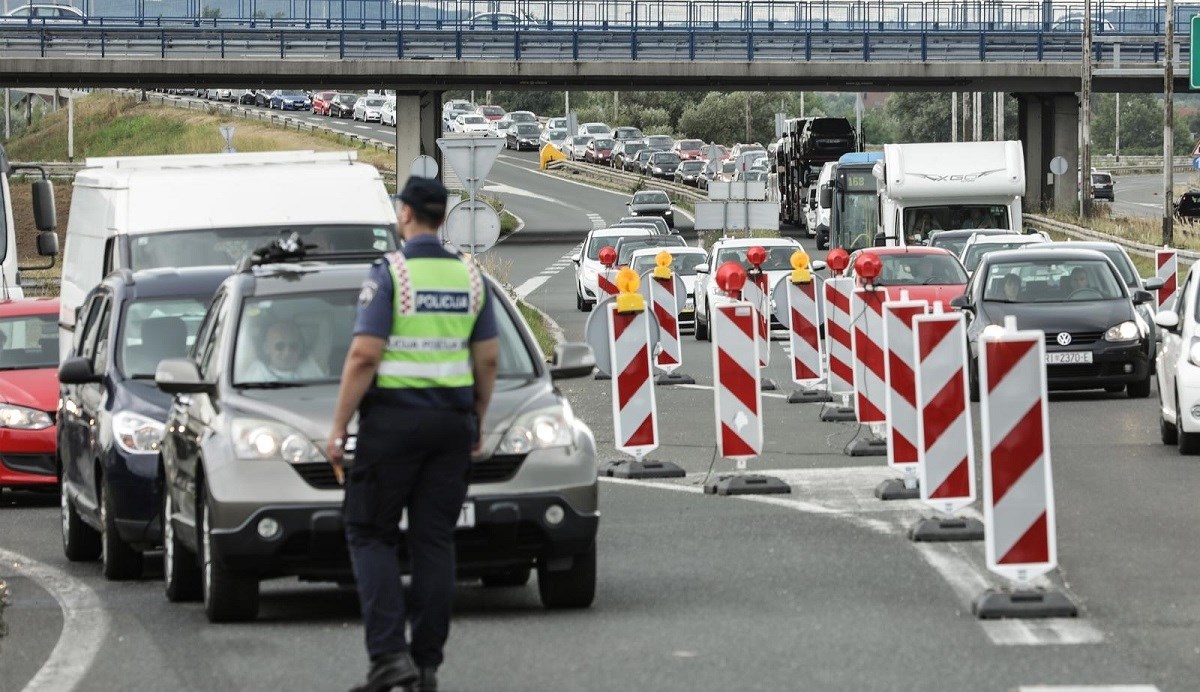 Vozio s poništenom vozačkom i prošao kroz crveno u Zagrebu pa dobio 15 dana zatvora