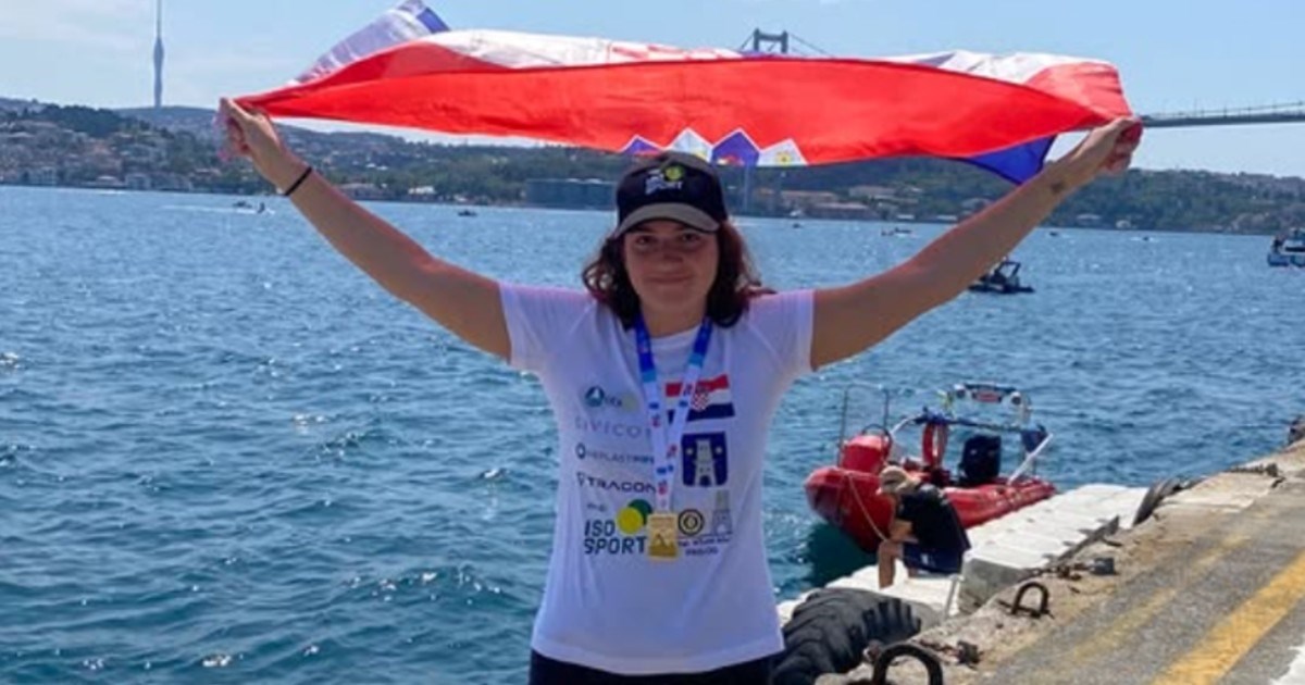 Hrvatska plivačica preplivala Bospor