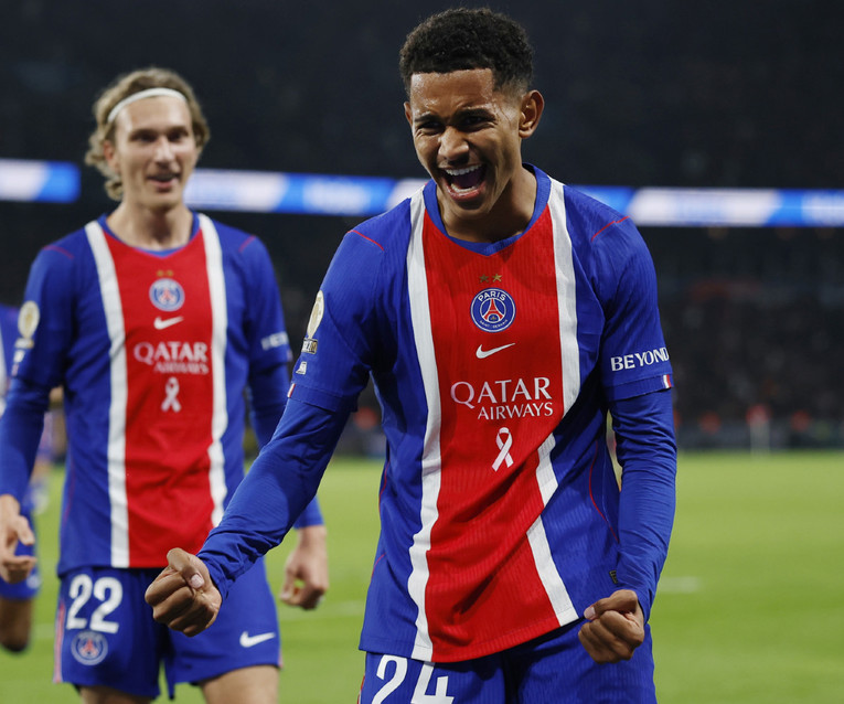 VIDEO PSG pobijedio Lyon u derbiju i zasjeo na vrh Ligue 1