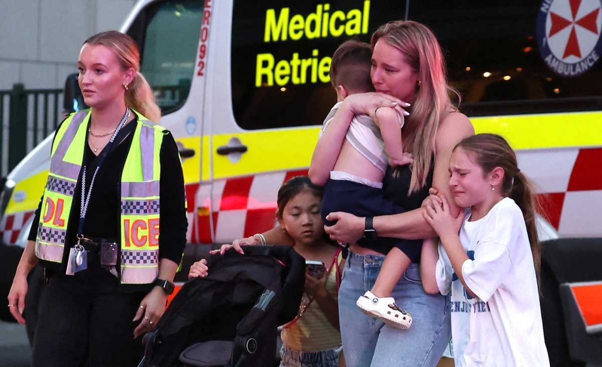 Umrla majka koju je nožem izbo napadač u Sydneyju. Beba hitno operirana