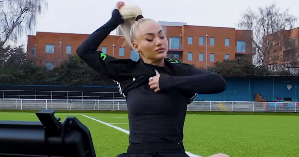 VIDEO Alisha Lehmann rekreirala kultnu Ronaldinhovu reklamu
