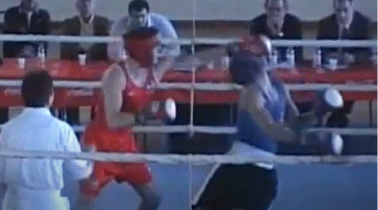 Srpski boksač u borbi s koronom: Raspadam se i gledam kako vezuju oboljele oko mene