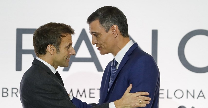 Macron i Sanchez potpisali novi sporazum radi zaštite europske industrije