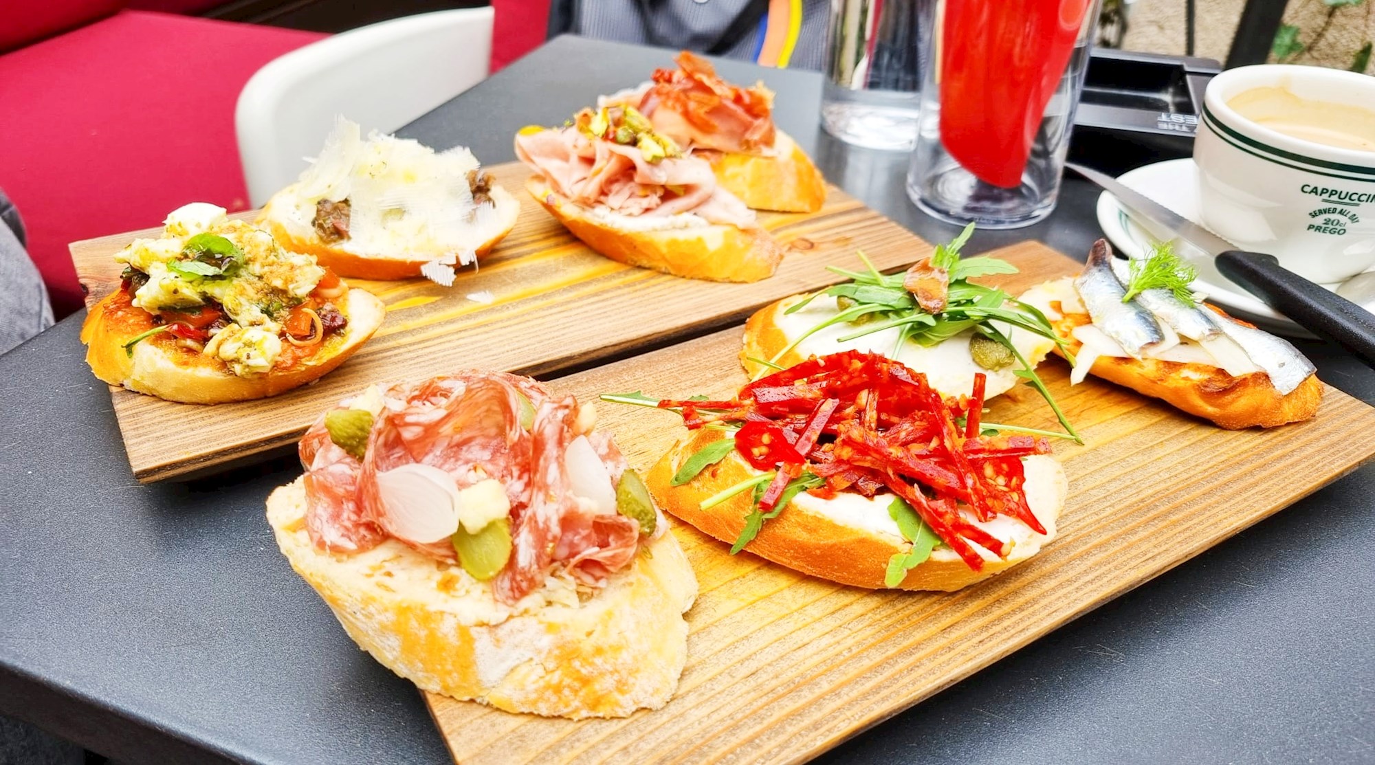 Što se nudi u zagrebačkoj cicchetteriji? Komad je 2 eura, postoji 12 varijanti