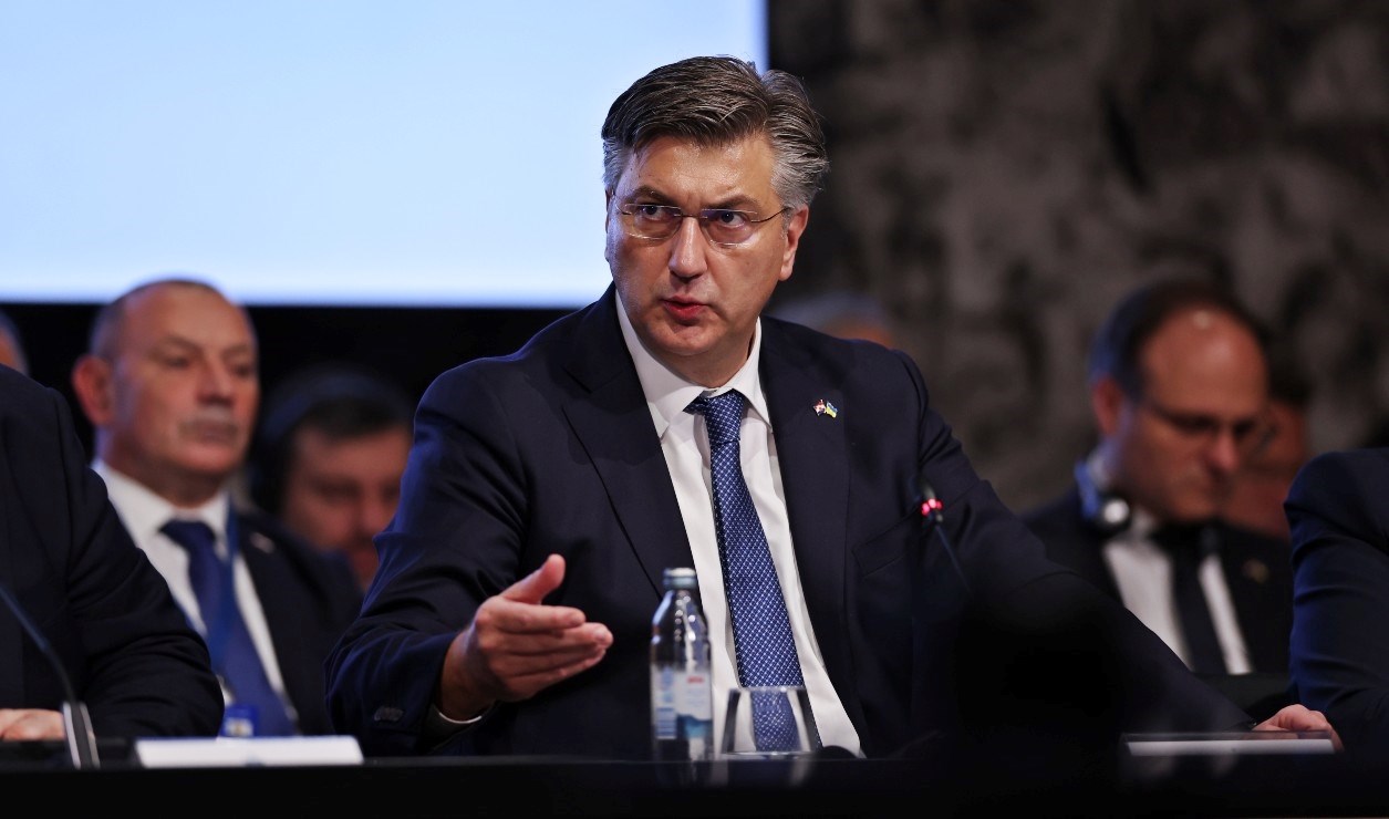 Plenković na Krimskom summitu: Ne biti uz Ukrajinu znači biti uz Kremlj