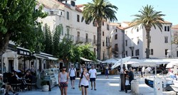Ekonomist Šonje i Ostojić: Hrvatski turizam s ovom ponudom je neodrživ