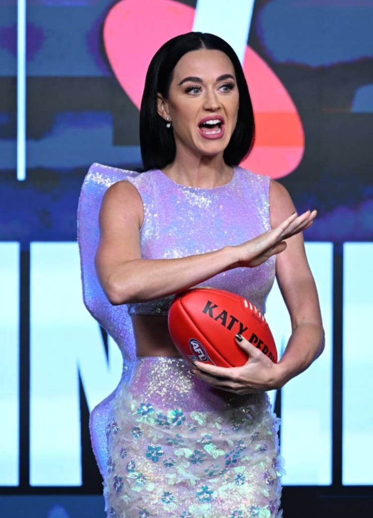 Katy Perry zbog jezivog ponašanja beskućnika tražila zabranu prilaska, sud odobrio