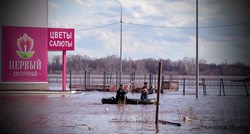 Poplave u Rusiji: "Gotovo 1000 domova poplavljeno je u posljednja 24 sata"