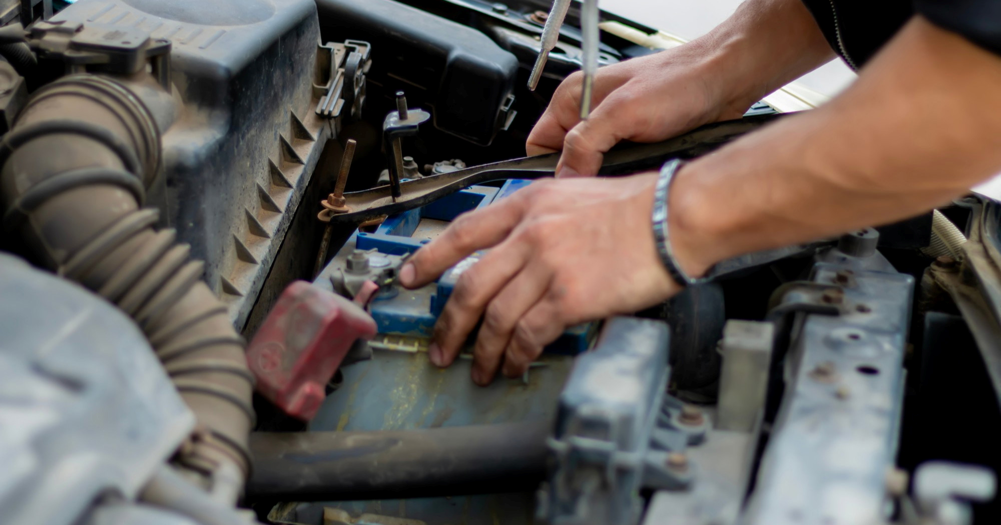 Ovo su znakovi da vam akumulator otkazuje. Prepoznajte ih na vrijeme