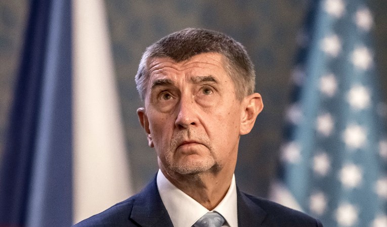 Češki premijer: "Nikad neću odstupiti"