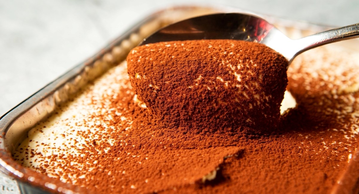 Prvi se put pojavio 1960-ih godina u Veneciji, a danas je na menijima diljem svijeta