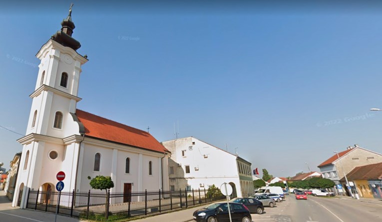 Policija otkrila tko je na pravoslavnoj crkvi u Vinkovcima ostavio ružnu poruku