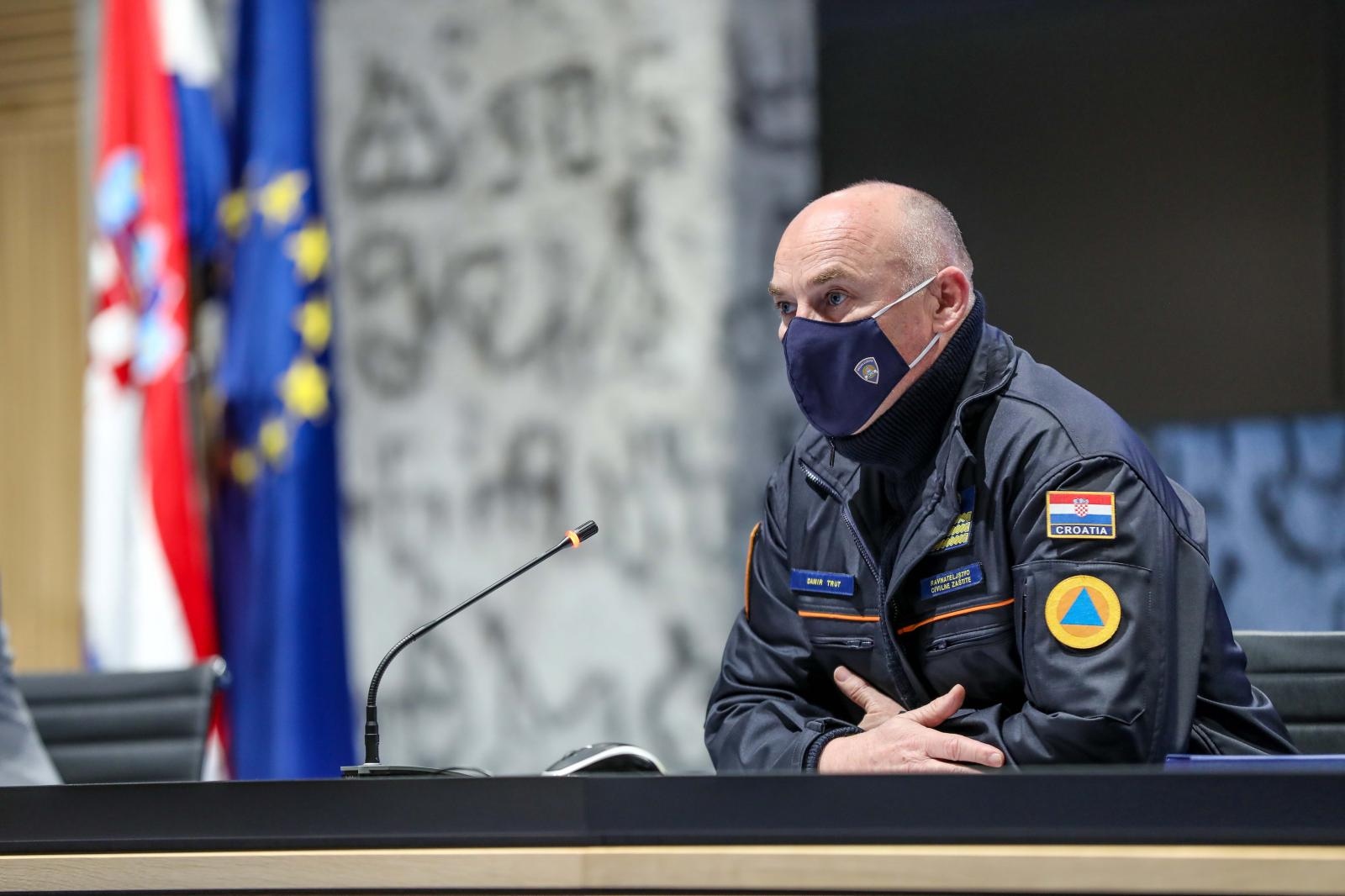 Trut: U Sisak i Petrinju krenuli statičari
