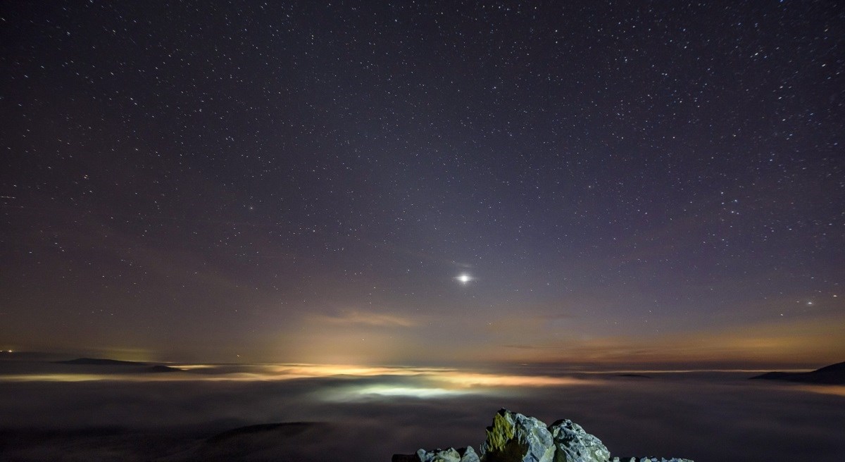 Astronomi upozoravaju: Zvijezde ubrzano nestaju s noćnog neba