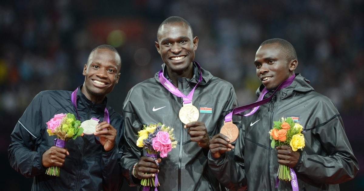 Amos prodaje srebrnu medalju s Igara u Londonu