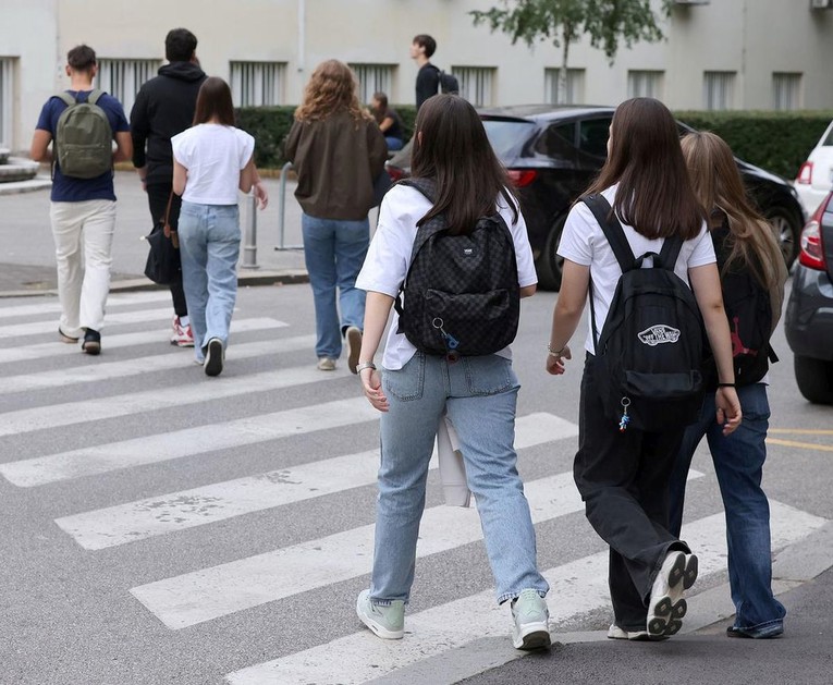 Zaprešić dodjeljuje 91.000 eura stipendija za srednjoškolce i studente