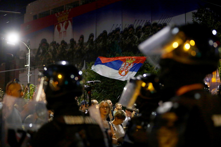 Srbi jako podijeljeni oko ulaska u EU, pokazuje anketa