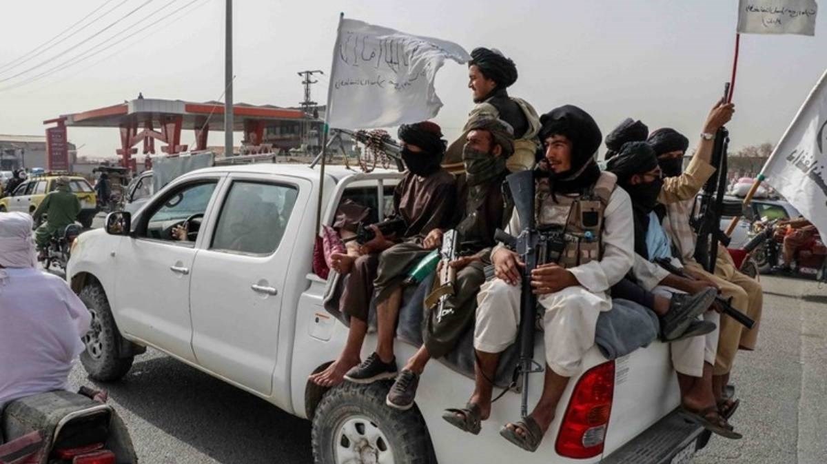 NATO stopira svu pomoć vladi Afganistana: "Vlada više ne postoji"