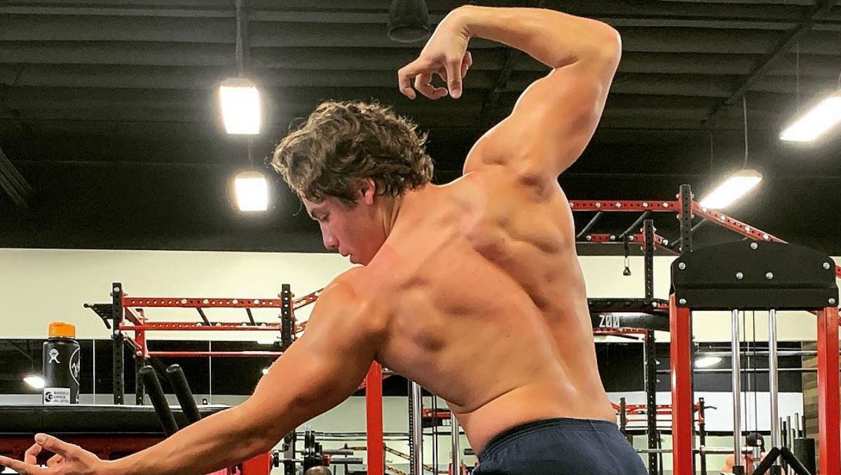 Schwarzenegger mlađi zauzeo pozu koja mu je proslavila oca: “Isti ste”