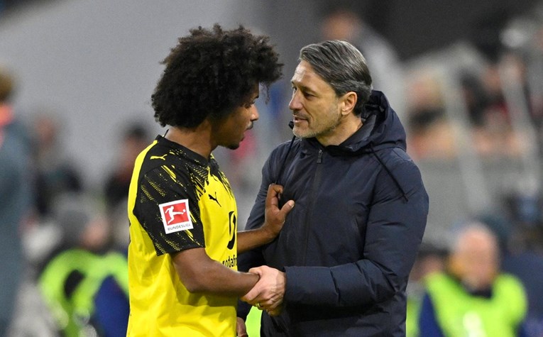 Adeyemi je ilegalno posjedovao oružje. Kovač: Nisam mu ja tata