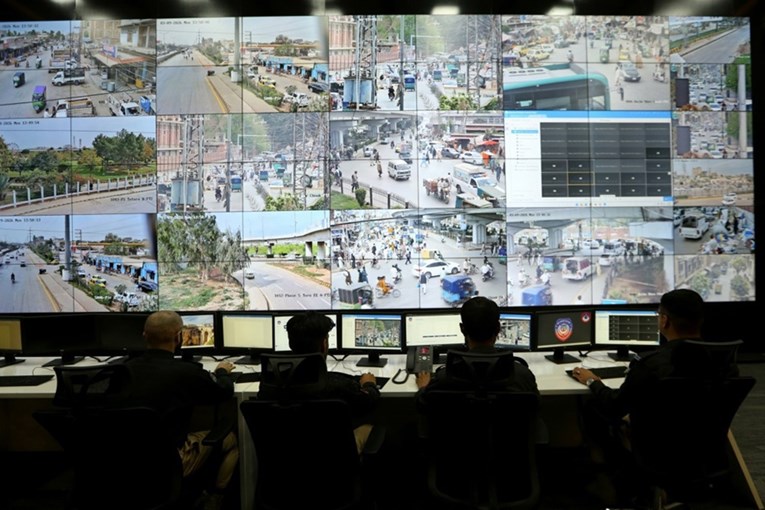 Kineska tehnologija za nadzor širi se Afrikom. Vlade uvode kamere koje prate građane