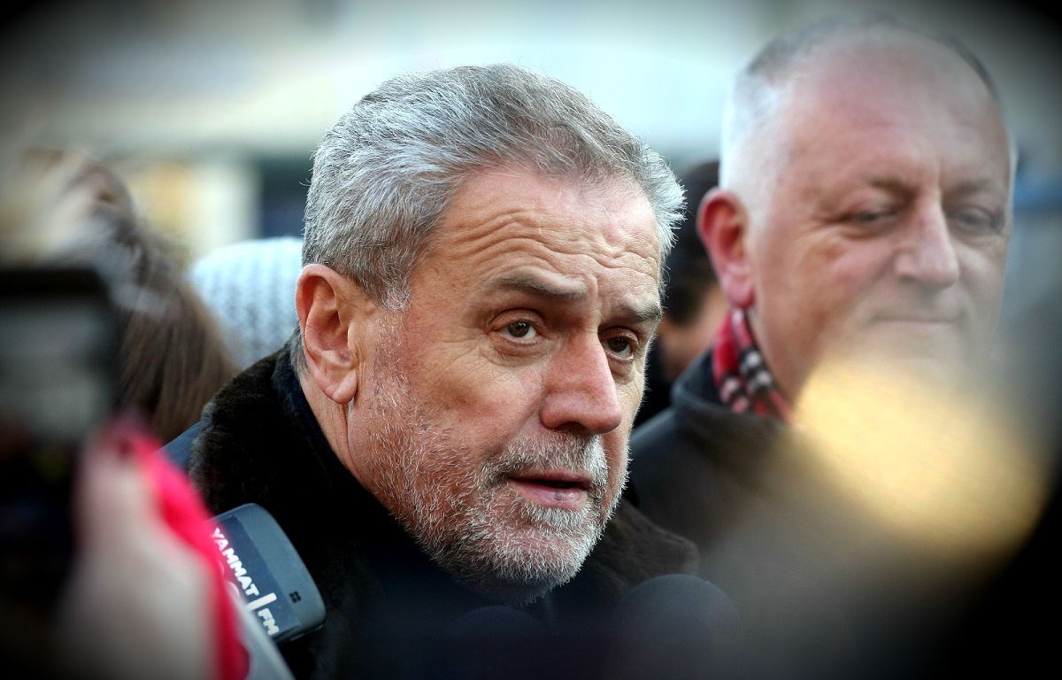 Bandićev saborski Klub povukao amandman za "besplatne" udžbenike