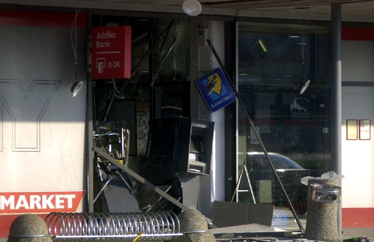 Istarski policajci došli na očevid pa ukrali novac iz raznesenog bankomata