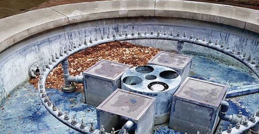Ubacila 356 kg novčića u napuštenu fontanu da vidi reakcije ljudi, ostala u šoku