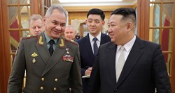 Kim Jong-un pokazao Šojguu zabranjene balističke projektile