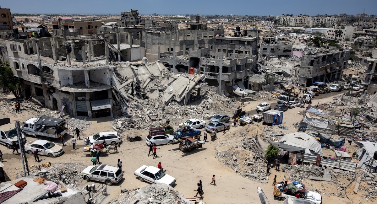 Izraelska vojska napustila Han Junis, Palestinci skupljaju tijela s ulica