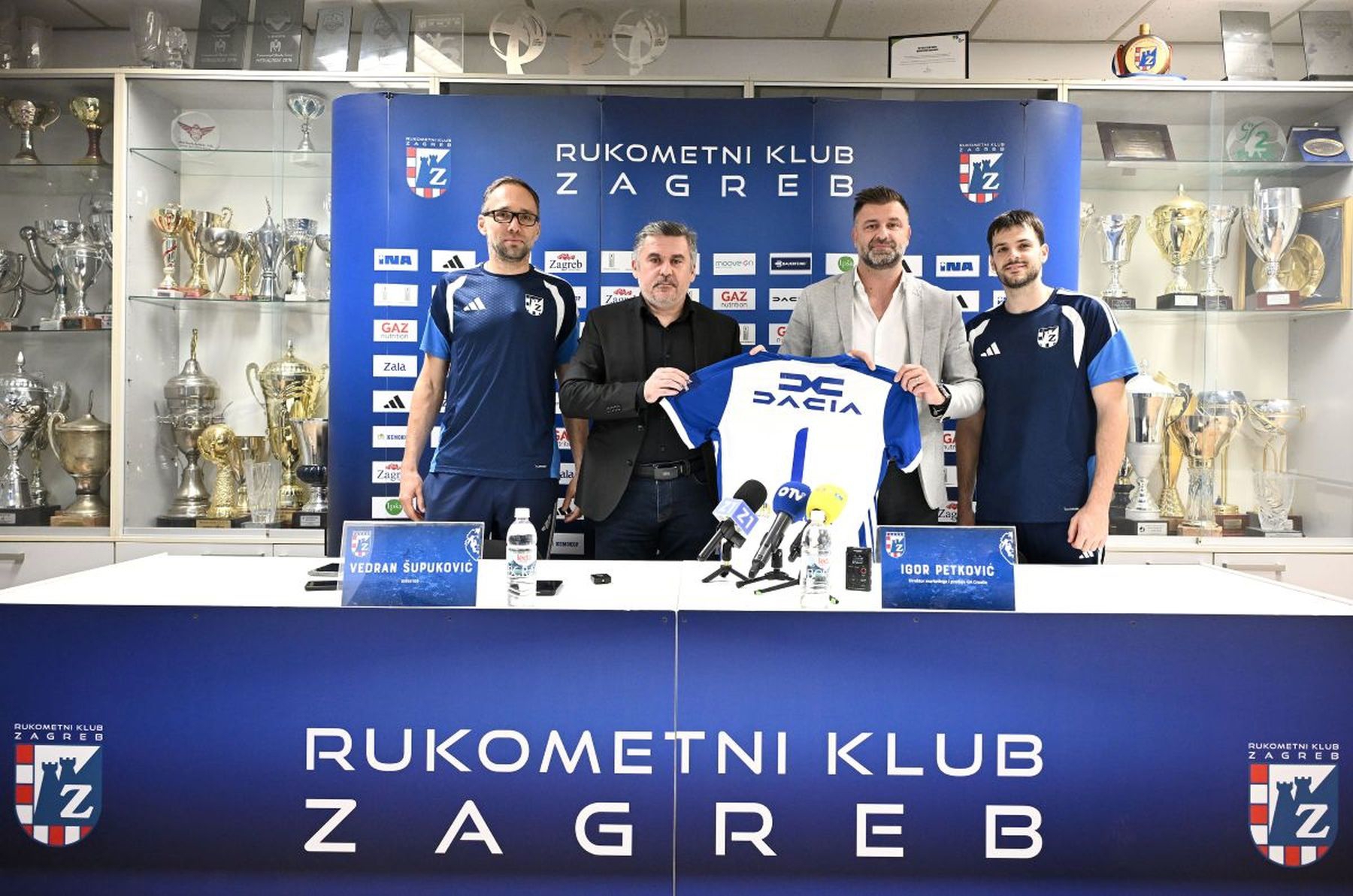 Dacia i RK Zagreb nastavljaju suradnju: klubu na raspolaganje dobio 11 vozila