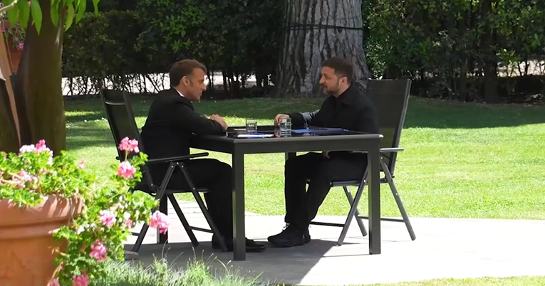 Macron: Ukrajina je spremna za bezuvjetno primirje. Zelenski mi je to potvrdio