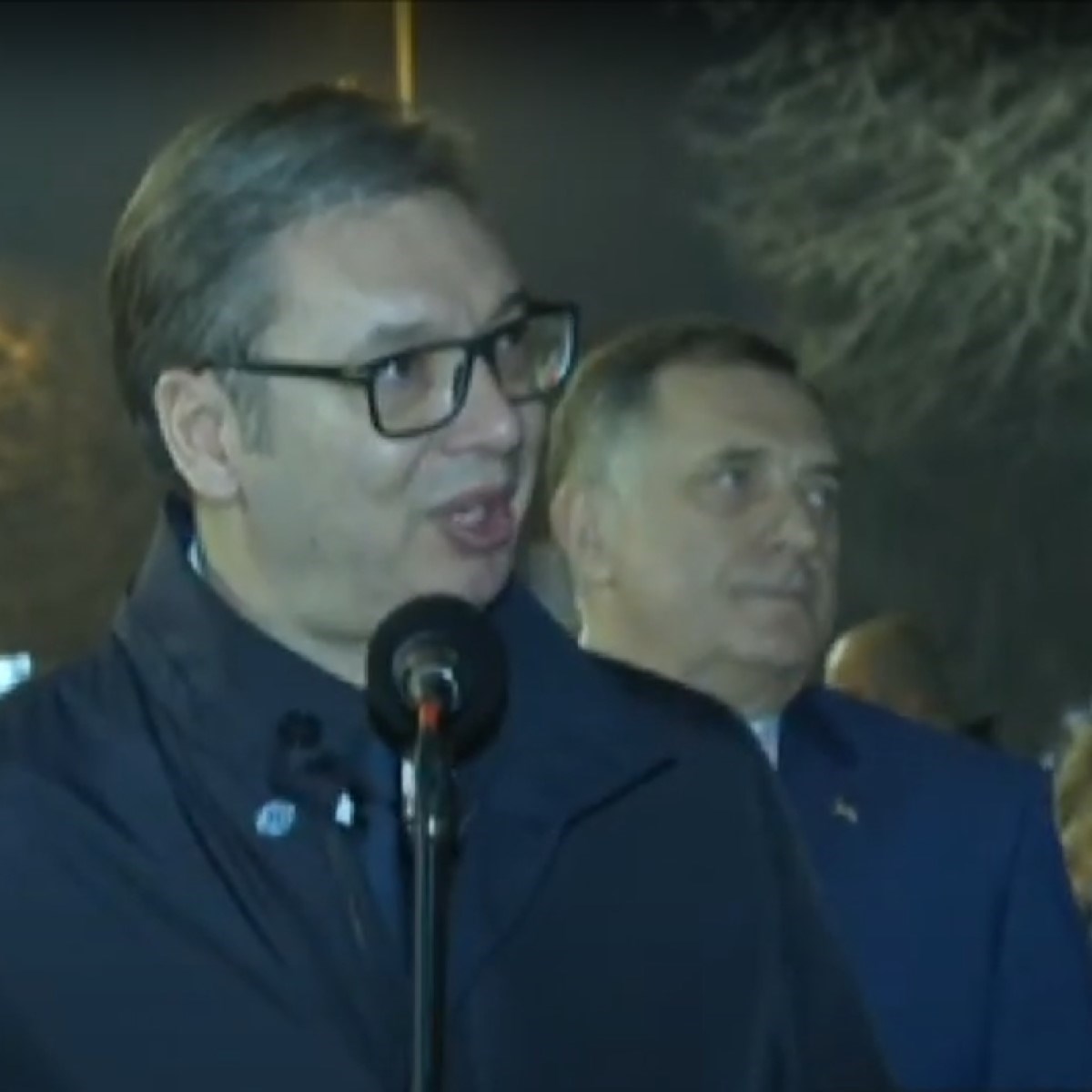 Vučić u Banjoj Luci: Republika Srpska je napadnuta, Dodiku sam vidio suzu u oku