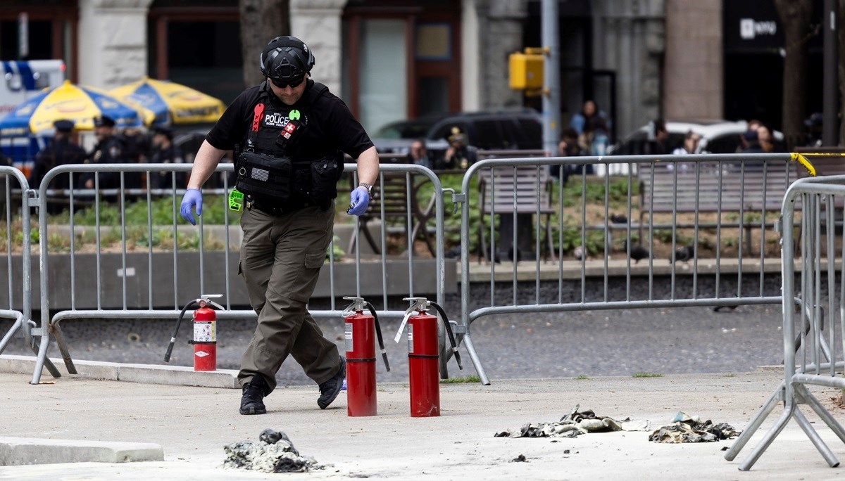 Čovjek se zapalio pred sudnicom u New Yorku gdje traje suđenje Trumpu