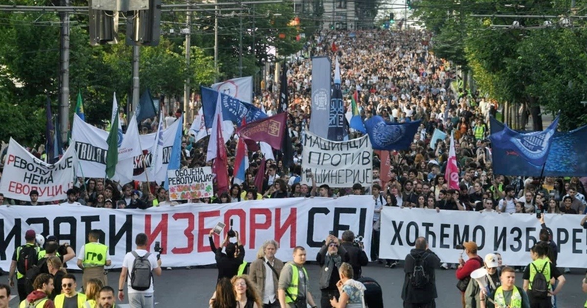 Srbija obilježava sedam mjeseci od novosadske tragedije, prosvjedi u 32 grada