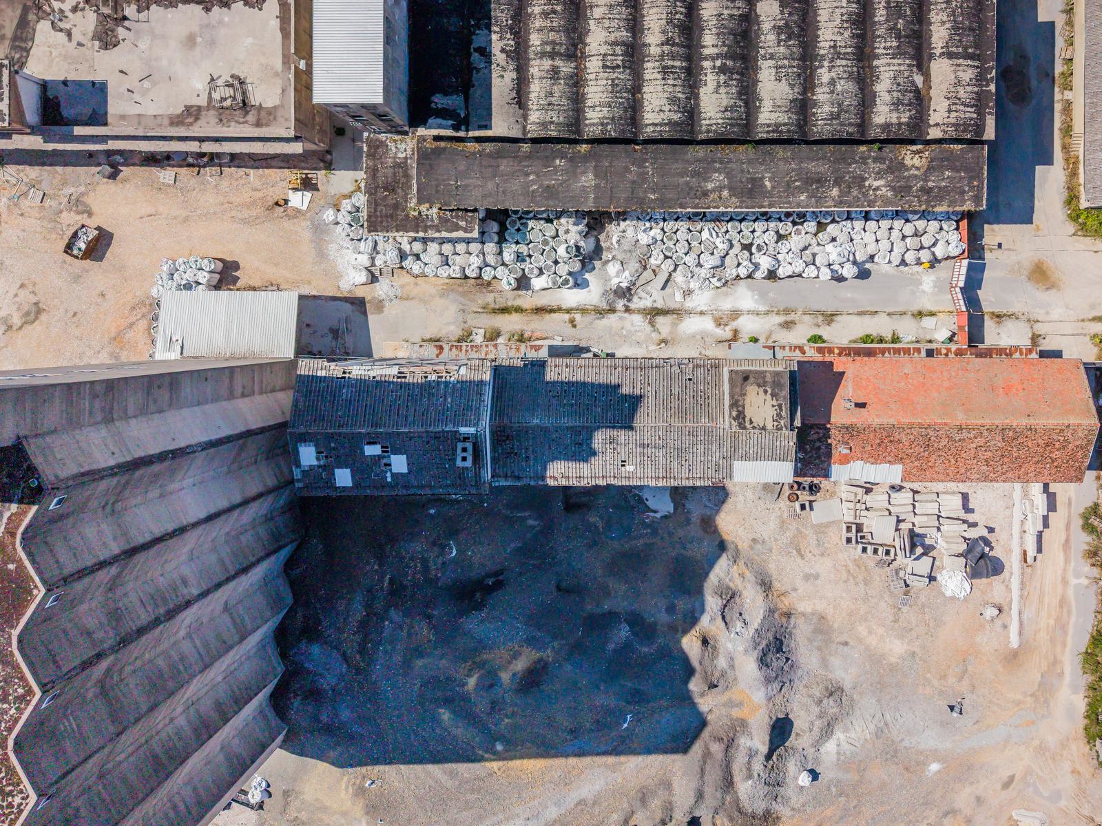 Ministarstvo odgovorilo oporbi: Nexe i Holcim imaju dozvole za odvoz otpada iz Gospića