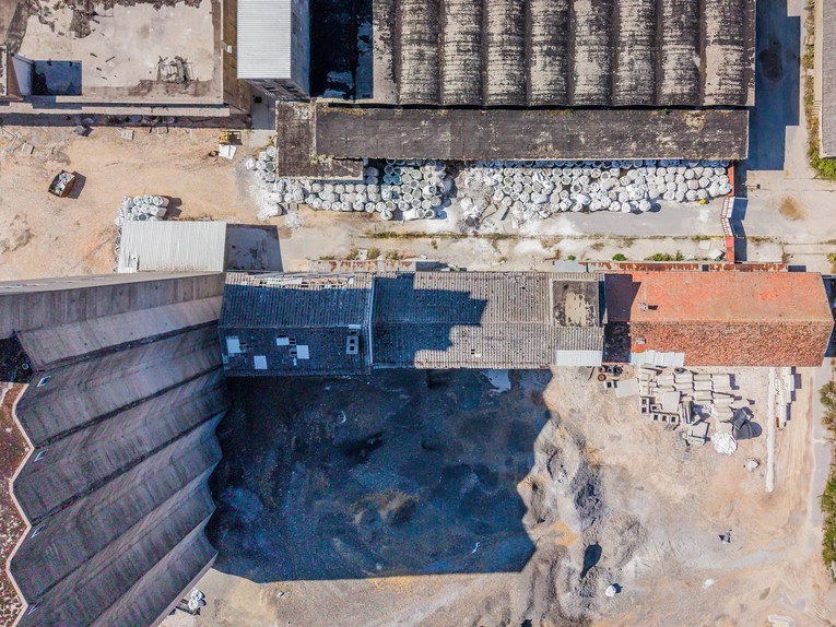 Ministarstvo odgovorilo oporbi: Nexe i Holcim imaju dozvole za odvoz otpada iz Gospića