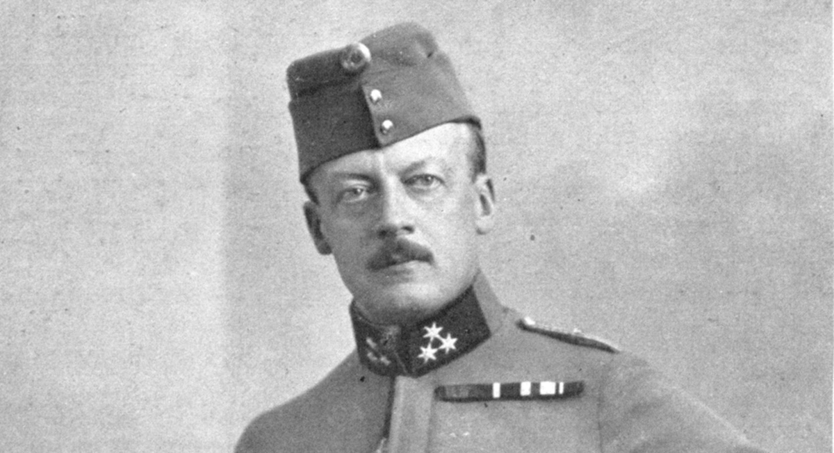 Ovaj čovjek želio je uništiti Srbiju. To je svijet odvelo u kaos