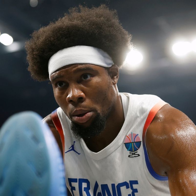 Novi šok na Eurobasketu. I Francuzi ispali u osmini finala