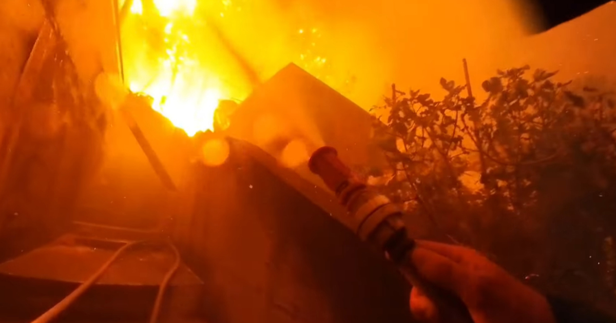 VIDEO Vatrogasci objavili potresnu snimku iz samog srca požara kod Omiša