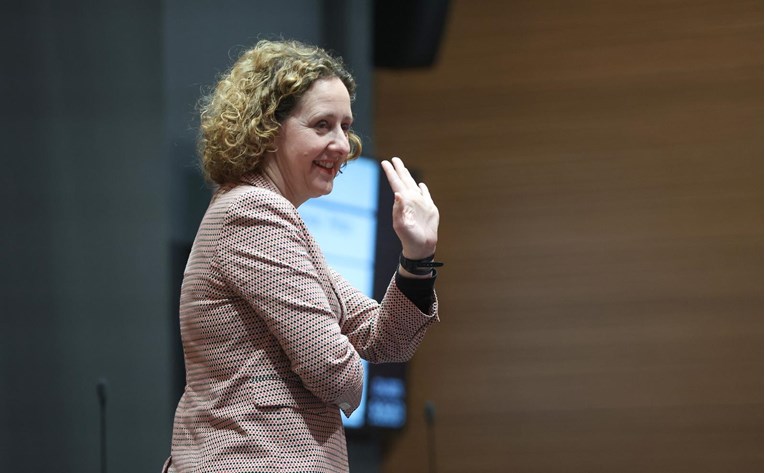 Novosti ostale bez 200.000 eura. Ministrica: Sigurna sam da je to po pravilima