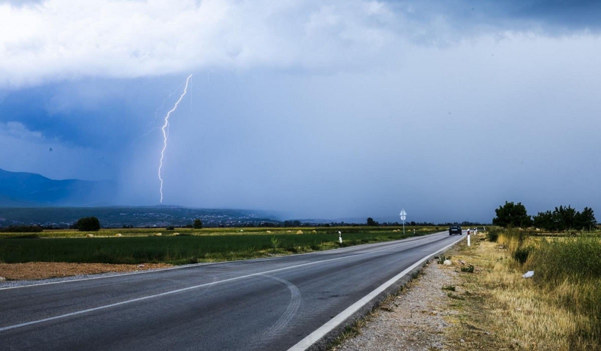 Još danas moguća nevremena, a onda sve toplije. Za vikend se vraćaju vrućine