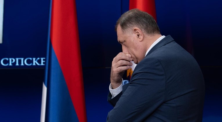 Austrijski list: Dodik planira bijeg u inozemstvo