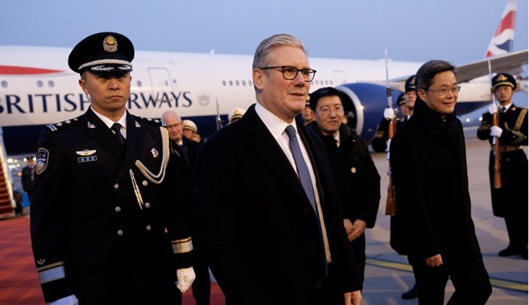 Starmer u posjetu Kini usred napetosti s Amerikom. "Ja sam pragmatičar"