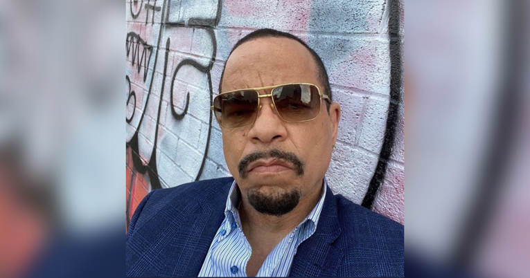 Ice-T skinuo majicu i pozirao pred ogledalom: "Nije loše za 64"