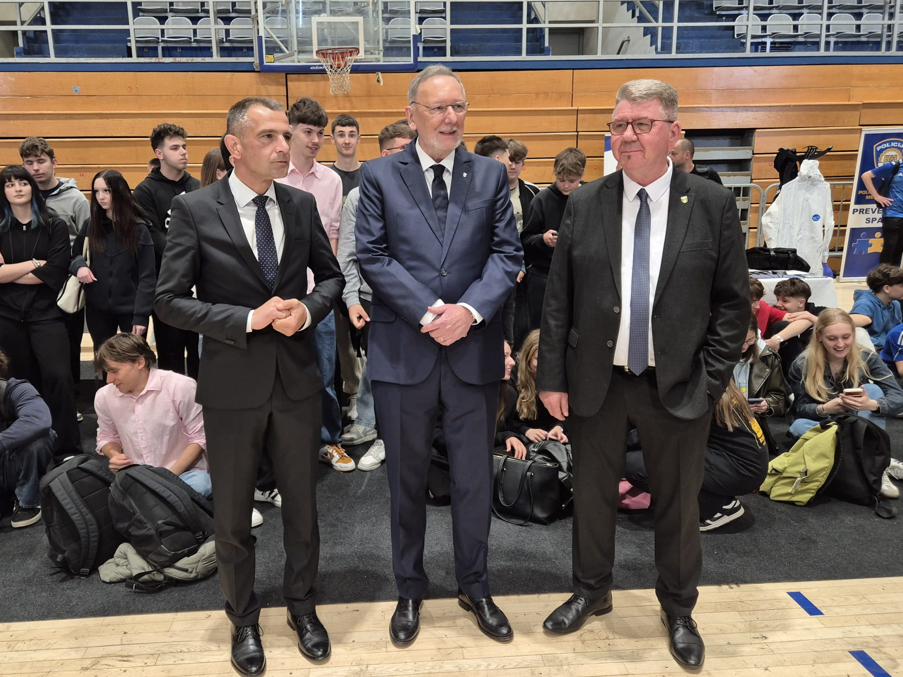Božinović: Integracija Roma počinje obrazovanjem i zapošljavanjem