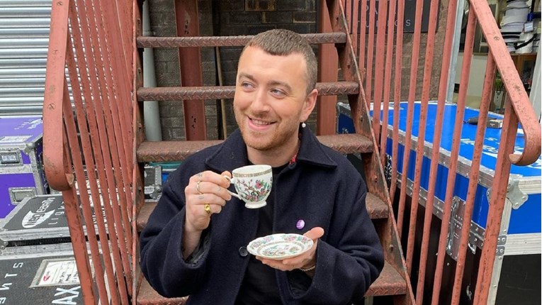 Homofobi napadaju Sama Smitha jer je rekao da želi postati mama