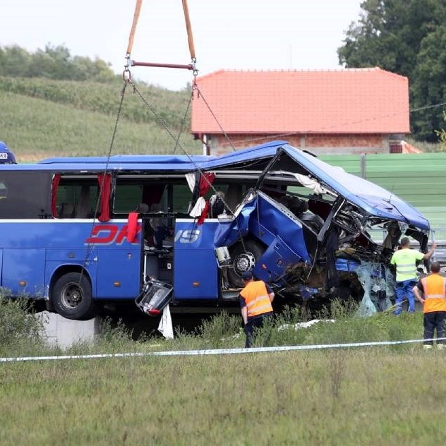 Gotove su obdukcije svih Poljaka iz autobusa: "Najvažnija je obdukcija vozača"